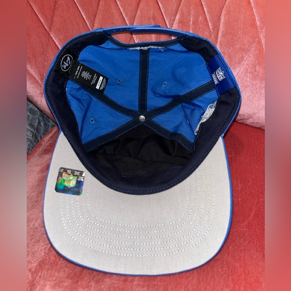 Kith Lions SnapBack Hat - Picture 5 of 5